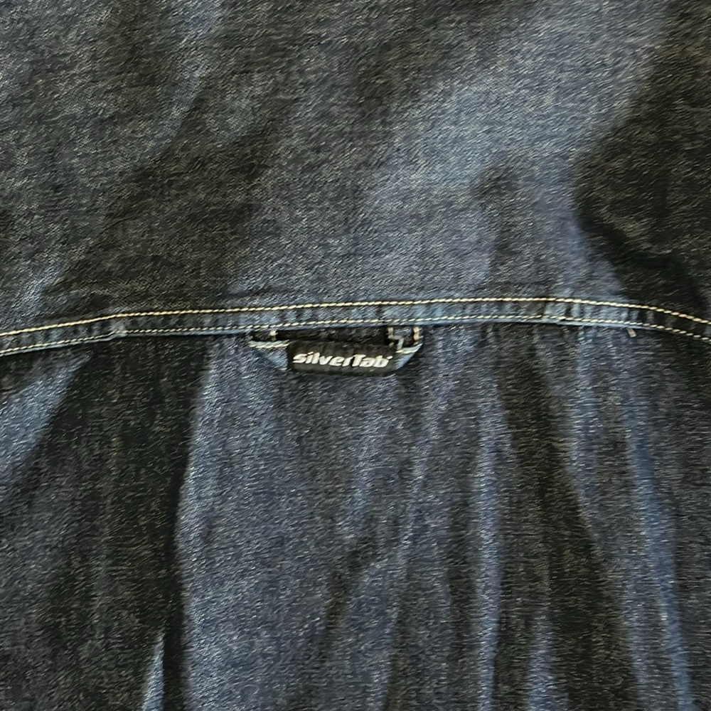 Silver Tab Levi’s Denim Shirt Size L Normal Wear View Pics - Picture 7 of 9